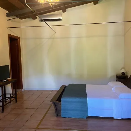 Hotel apartamentowy I Pietrini *